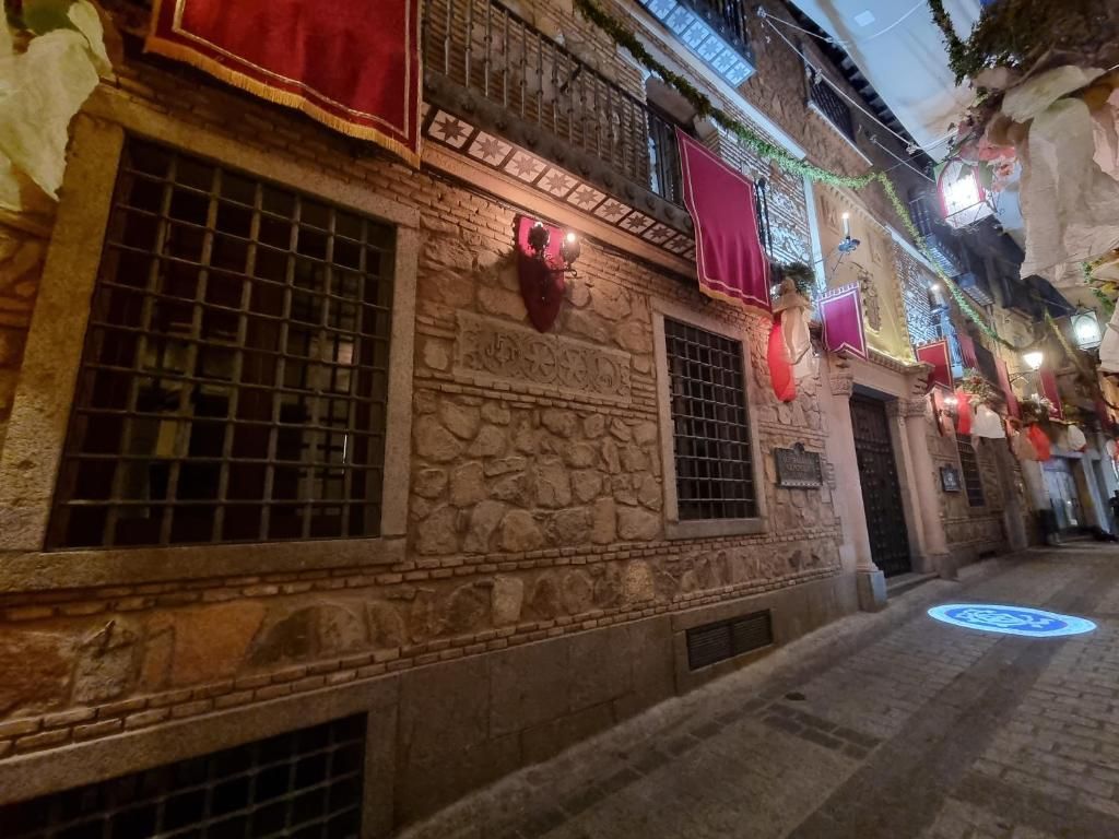 Hotel Boutique Casón de los López